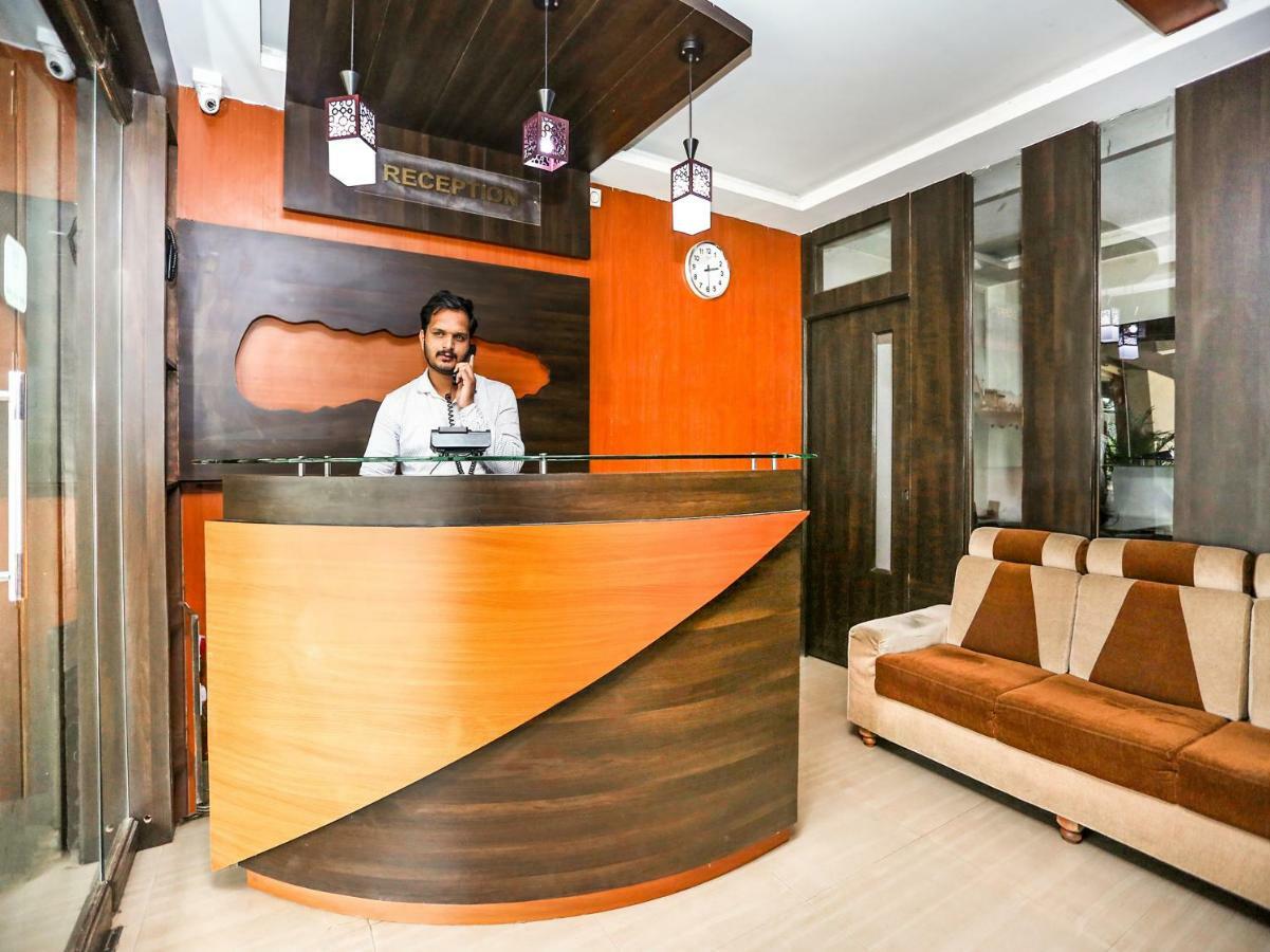 Oyo 9262 Recluse Premiere Hotel Kushalnagar Luaran gambar